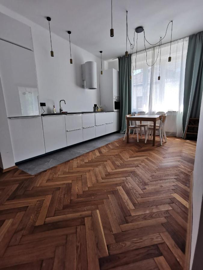 Apartament Z Klimatyzacja Krakau Buitenkant foto